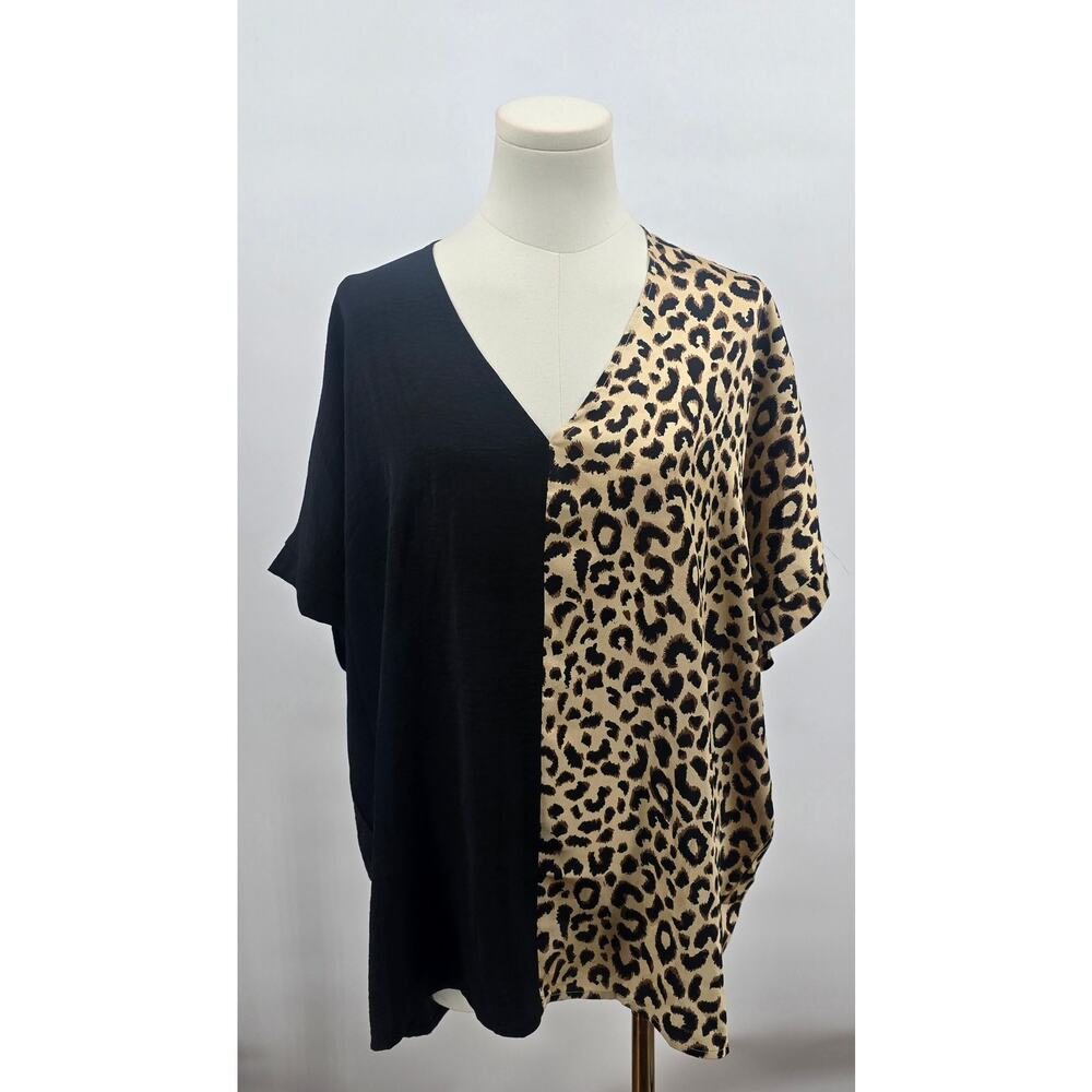 Jodifl 
Matte Silky VNeck‎ Blouse